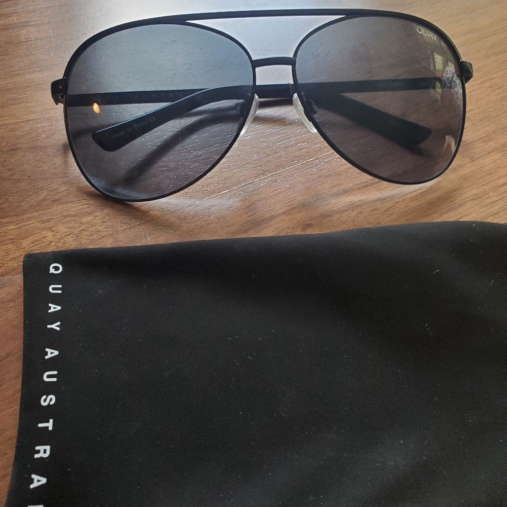Quay Australia aviator sunglasses